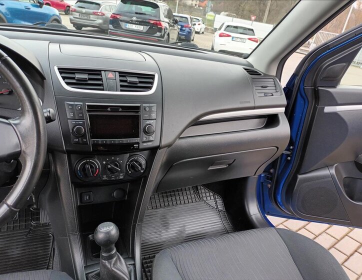 Suzuki Swift Hatchback 1,2 l 69 kw