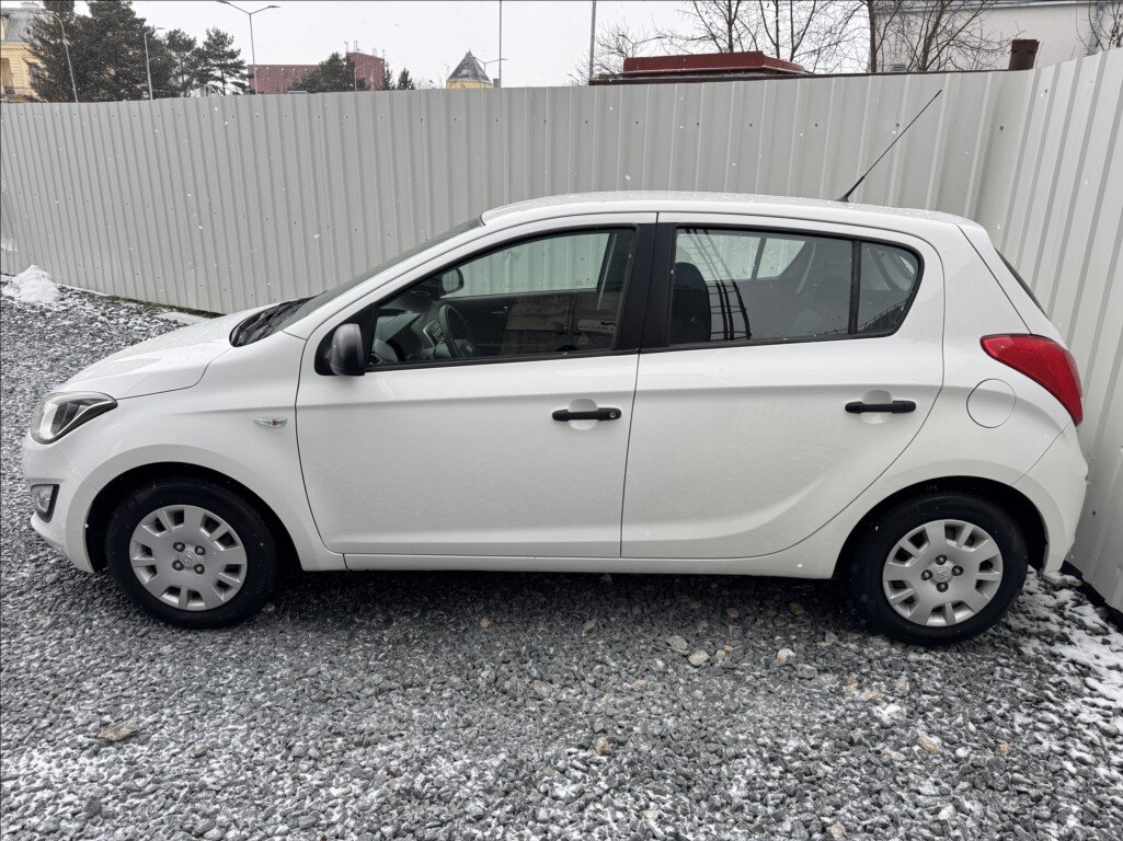 Hyundai i20 Hatchback 1,2 l 62 kw