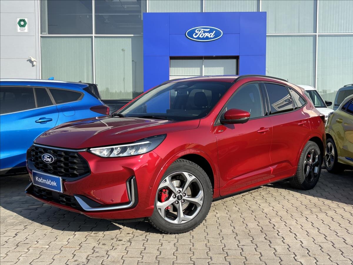 Ford Kuga SUV / Terénní 1,5 l 110 kw