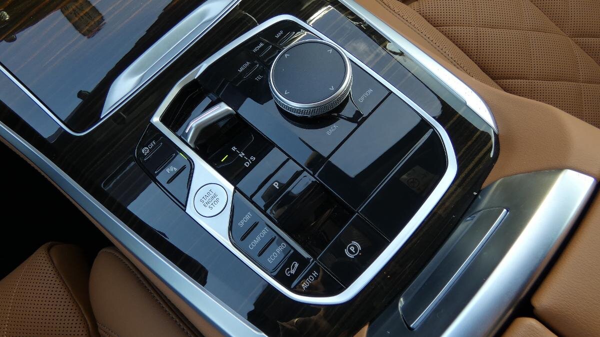 BMW X5 SUV / Terénní 3,0 l 210 kw