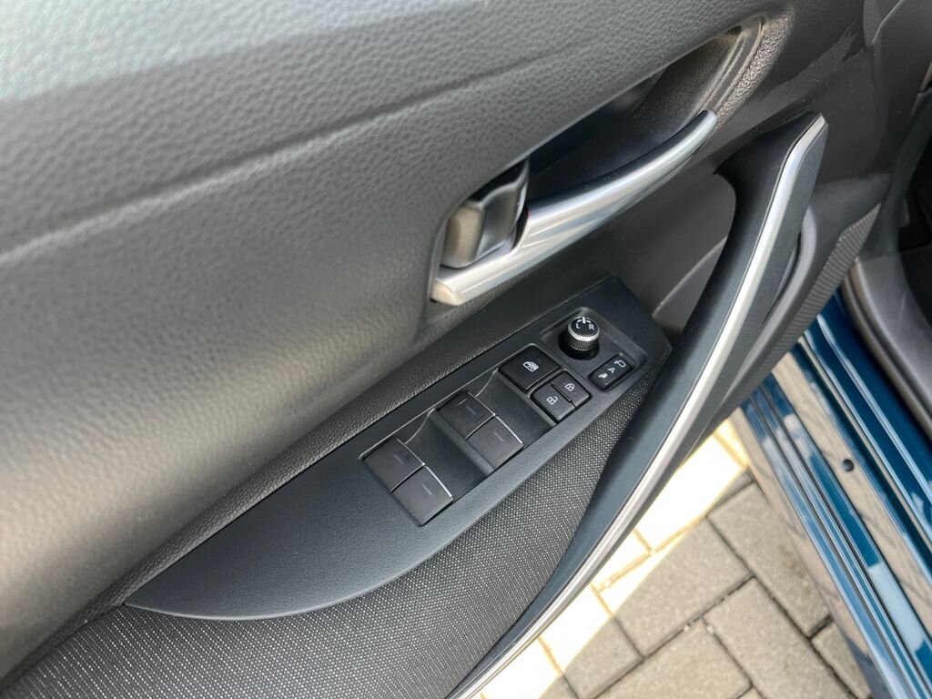 Toyota Corolla Sedan / Limuzína 1,5 l 92 kw