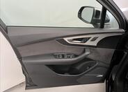 Audi SQ7 27