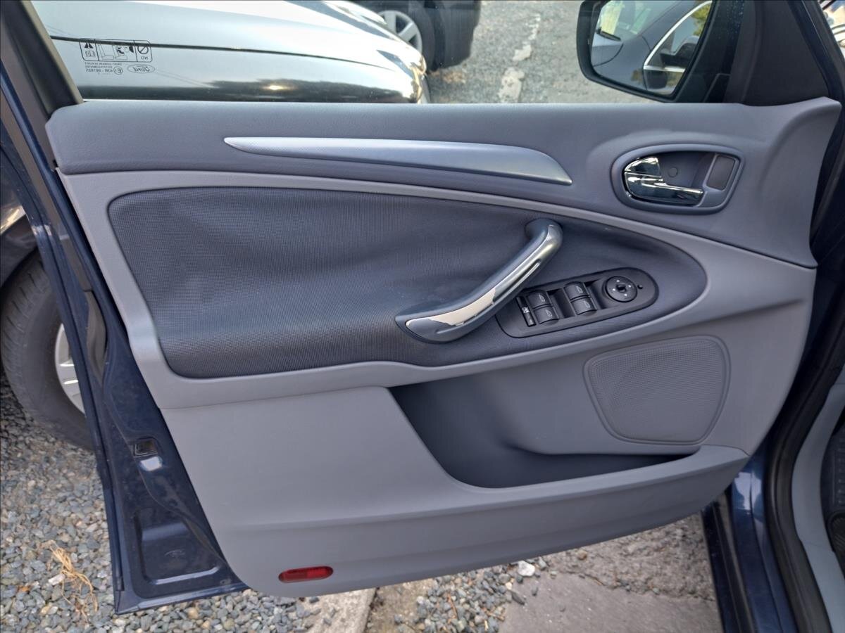 Ford S-MAX Kombi 1,8 l 92 kw