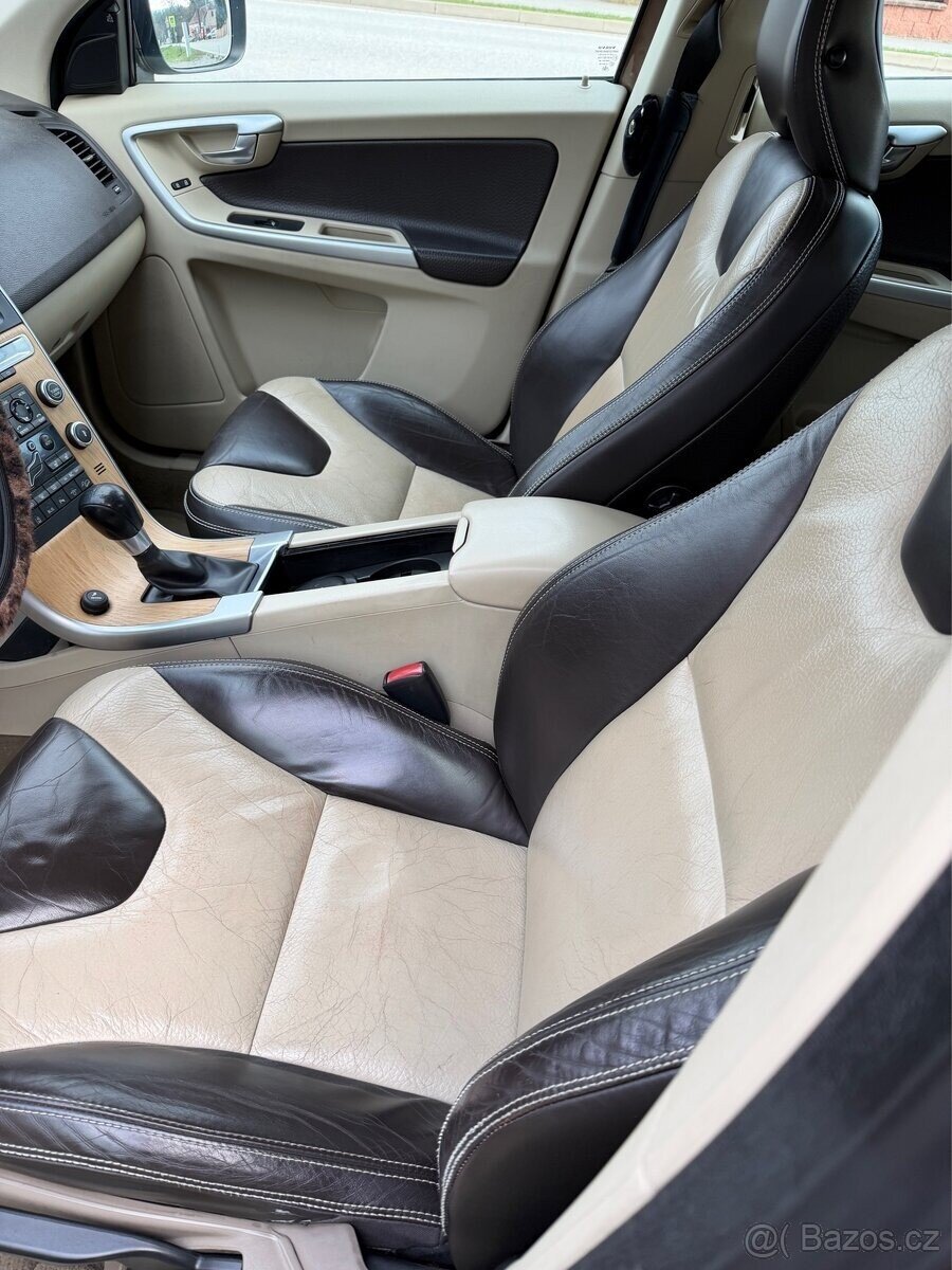 Volvo XC60 SUV / Terénní 0,0 120 kw