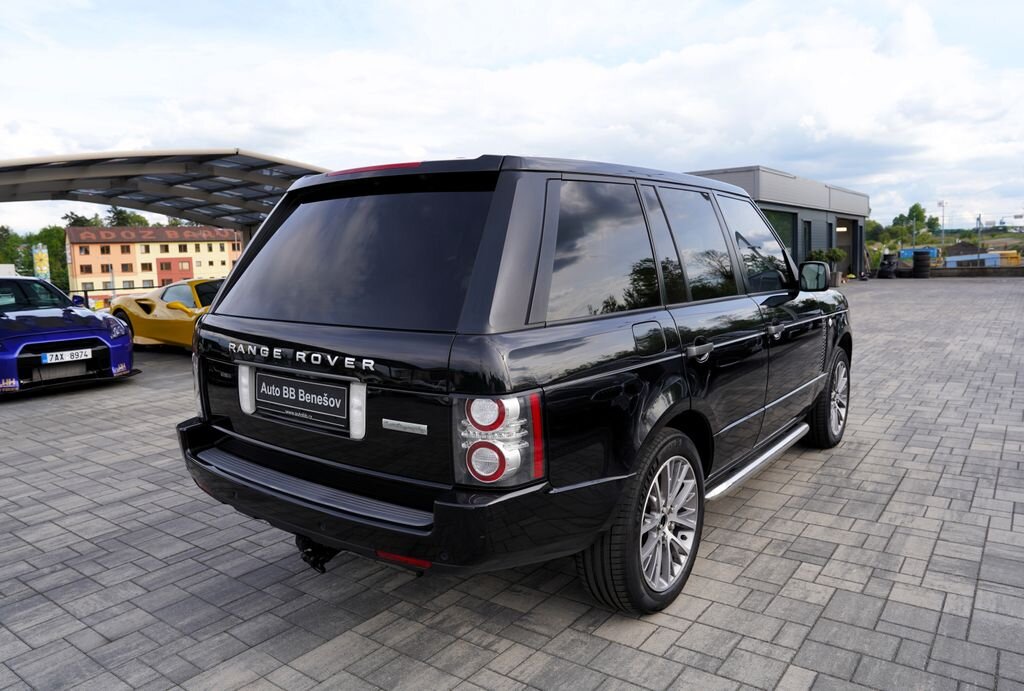 Land Rover Range Rover SUV / Terénní 4,4 l 230 kw