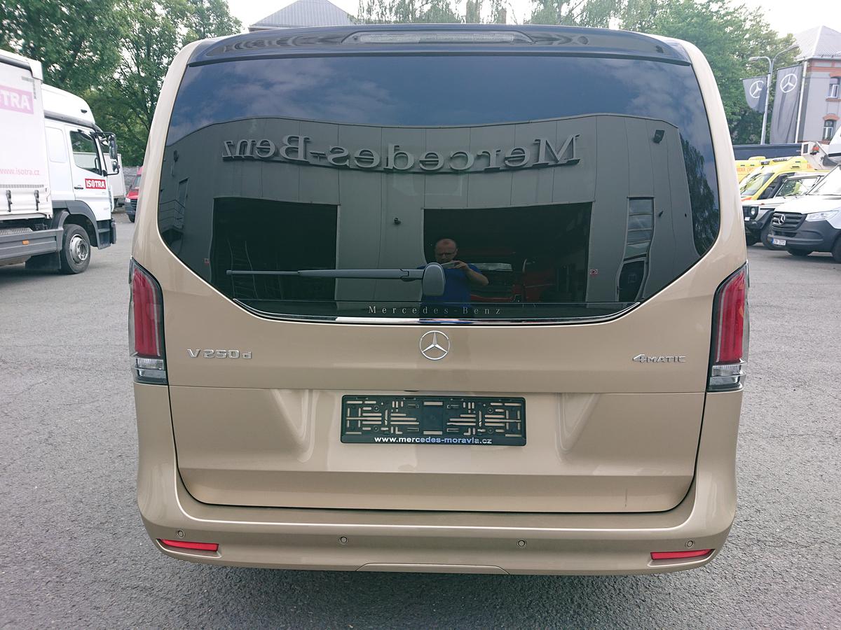 Mercedes-Benz Třídy V MPV 2,0 l 140 kw