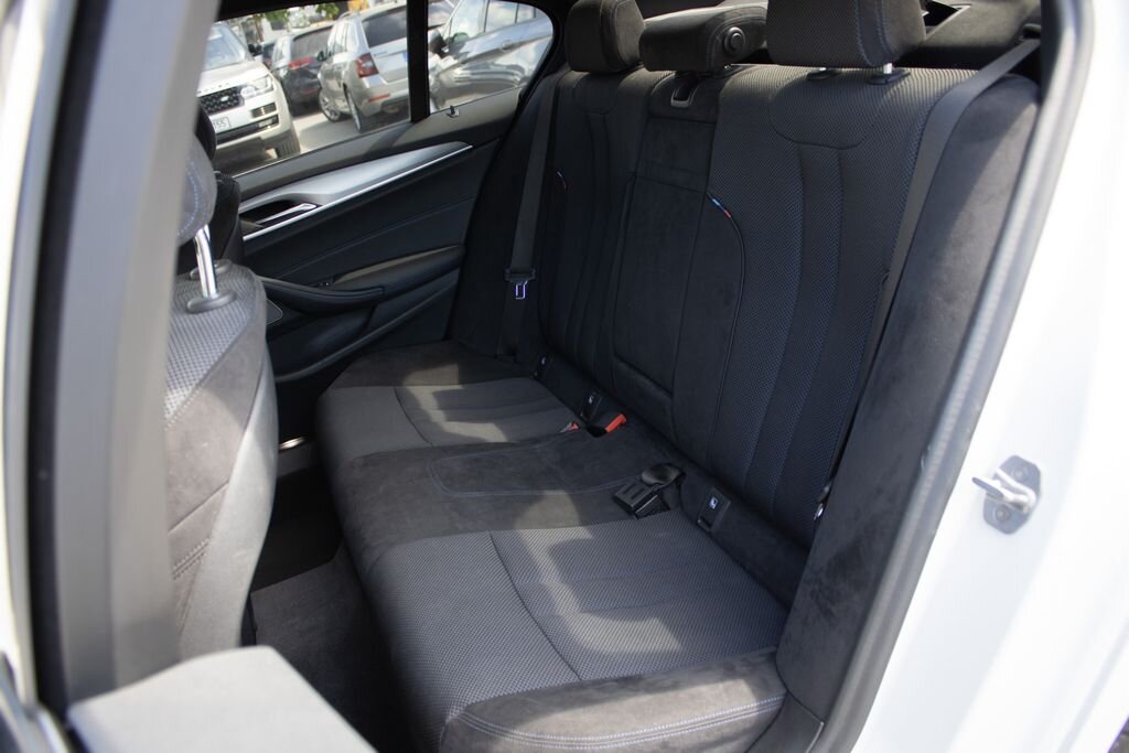 BMW Řada 5 Sedan / Limuzína 2,0 l 185 kw