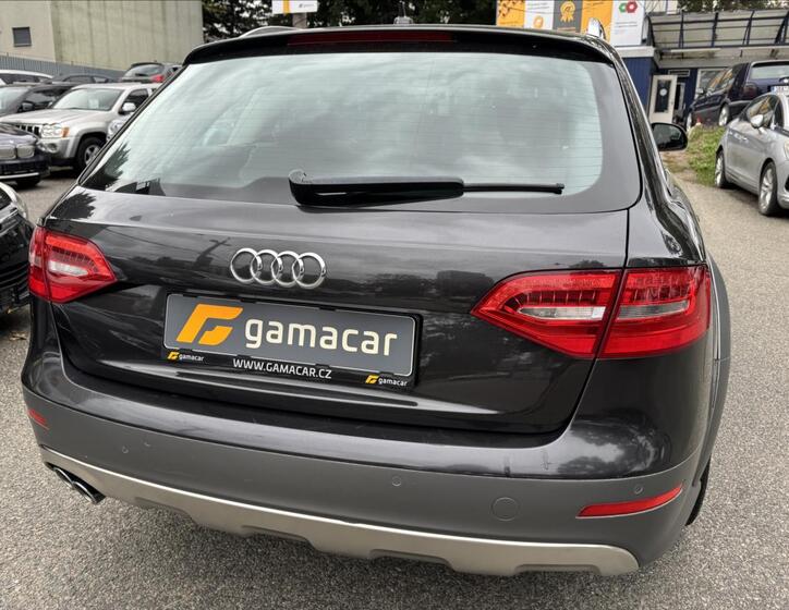 Audi A4 Allroad 12
