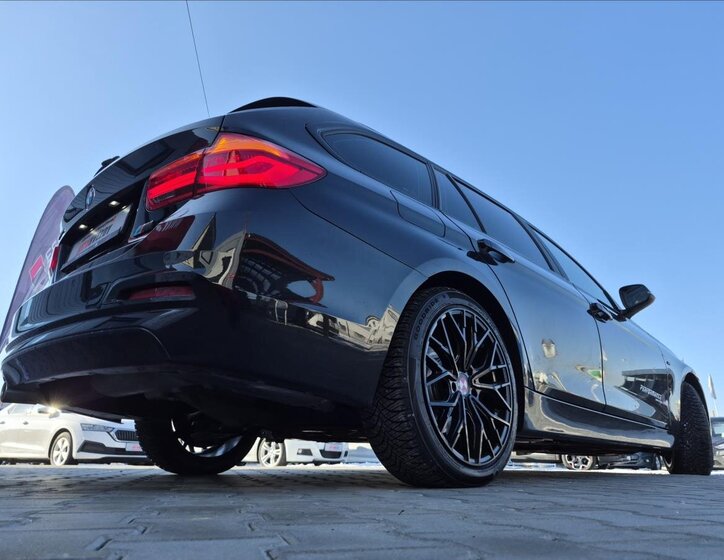 BMW Řada 3 Kombi 2,0 l 140 kw