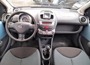 Toyota Aygo 12