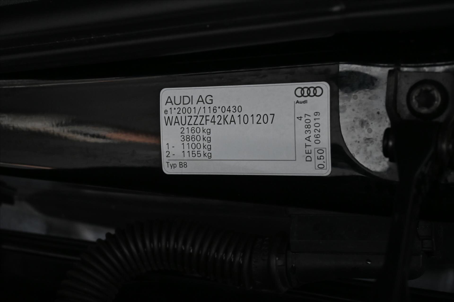 Audi A4 Kombi 2,0 l 140 kw