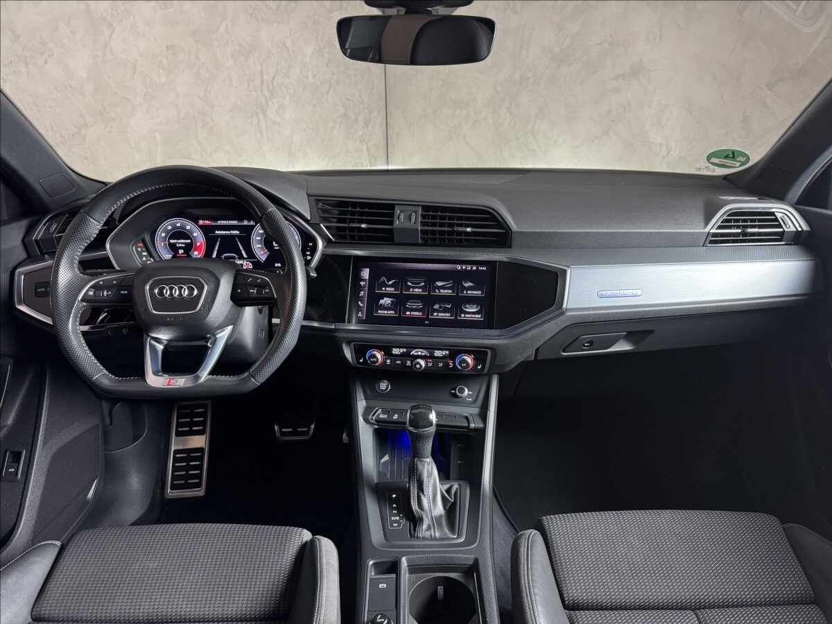 Audi Q3 SUV 2,0 l 140 kw