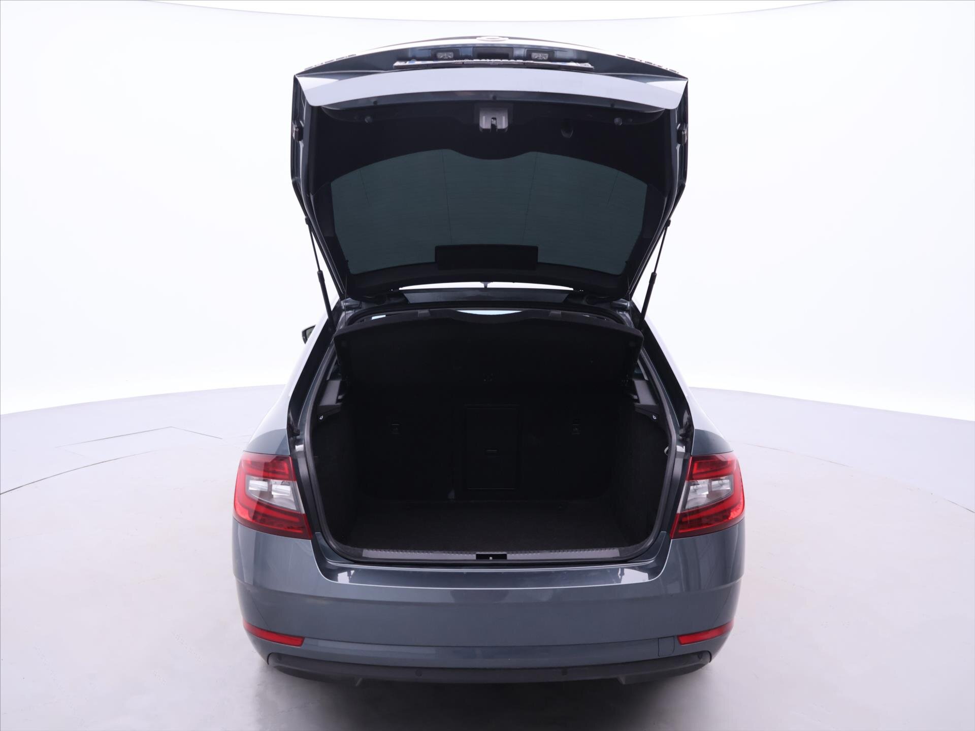 Škoda Octavia Liftback 2,0 l 110 kw