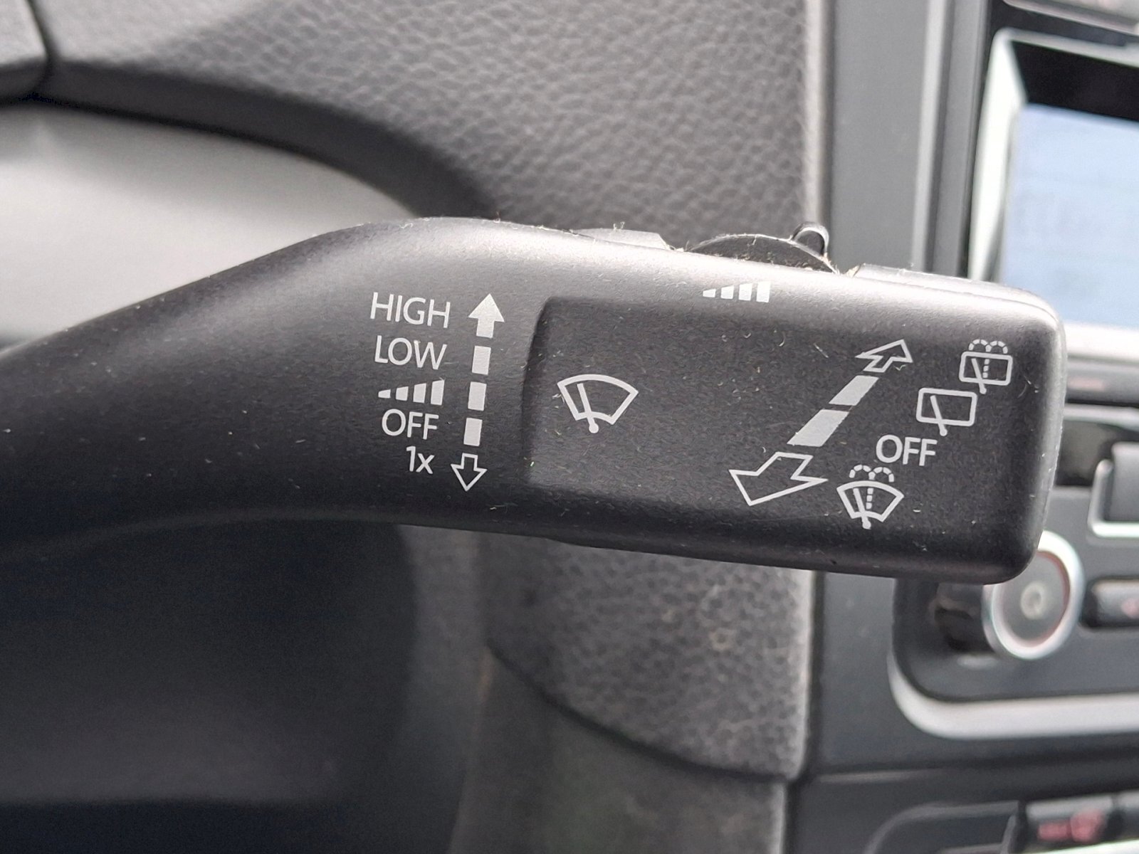 Volkswagen Golf Hatchback 1,6 l 77 kw