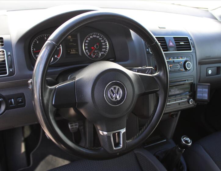 Volkswagen Touran 14