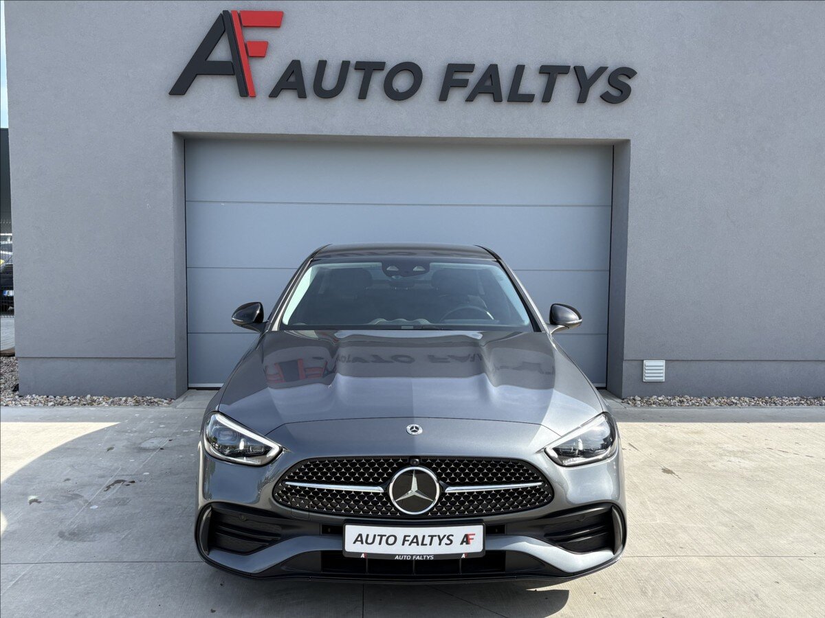 Mercedes-Benz Třídy C Sedan / Limuzína 2,0 l 147 kw