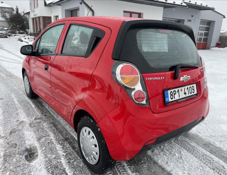 Chevrolet Spark 3
