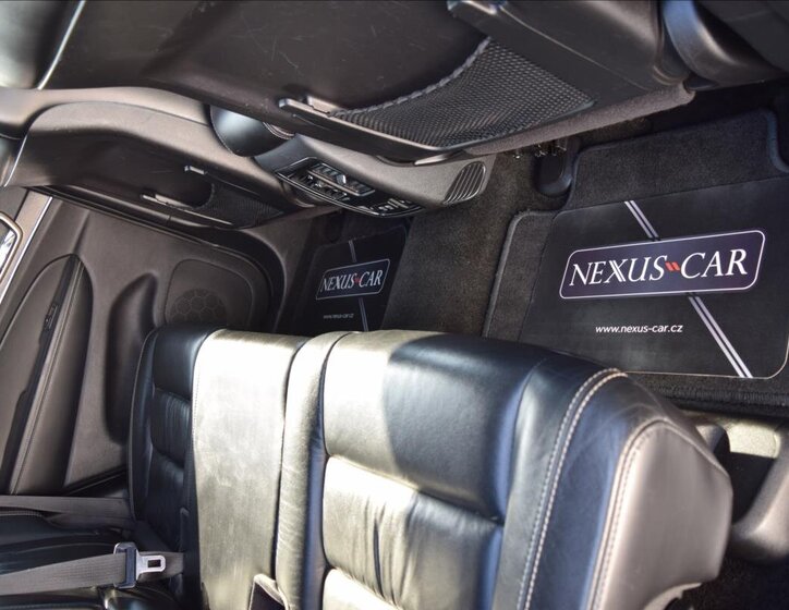 Jeep Grand Cherokee SUV 3,0 l 140 kw