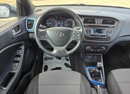 Hyundai i20 16
