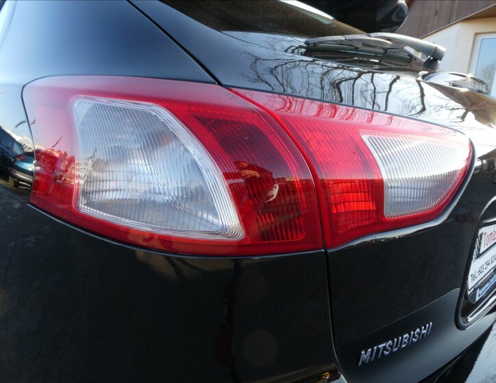 Mitsubishi Lancer Hatchback 1,8 l 105 kw