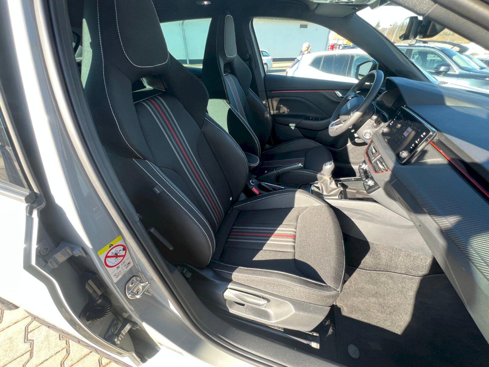 Škoda Scala Hatchback 1,0 l 85 kw