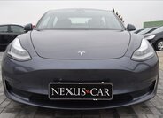 Tesla Model 3 Sedan 0,0 366 kw