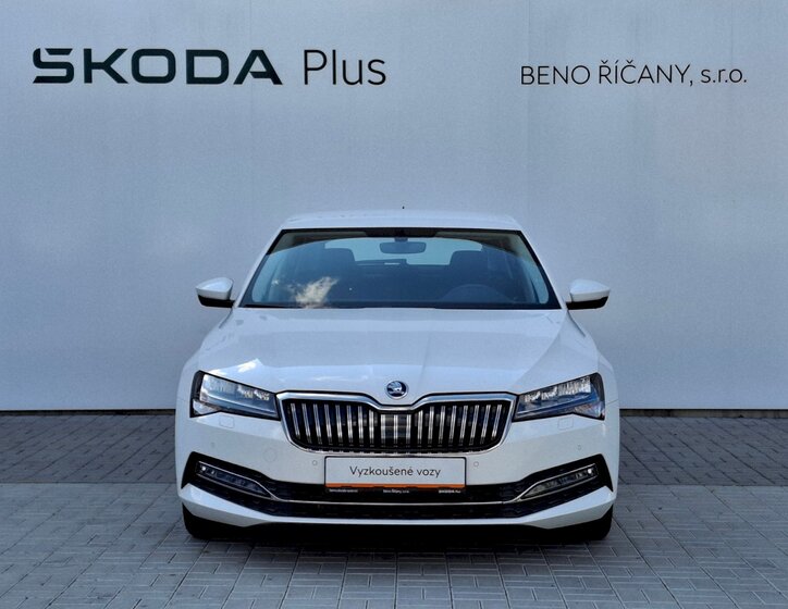 Škoda Superb 4