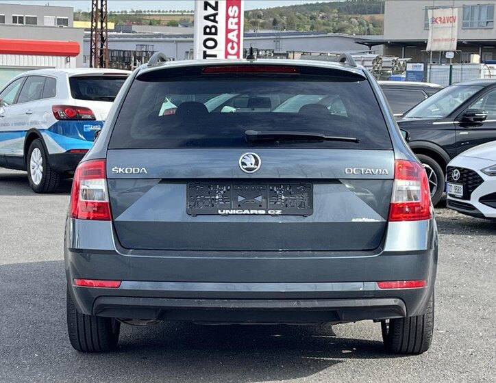 Škoda Octavia Kombi 1,5 l 110 kw