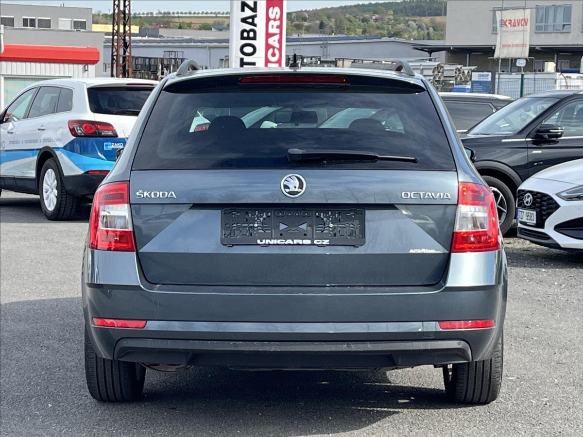 Škoda Octavia Kombi 1,5 l 110 kw