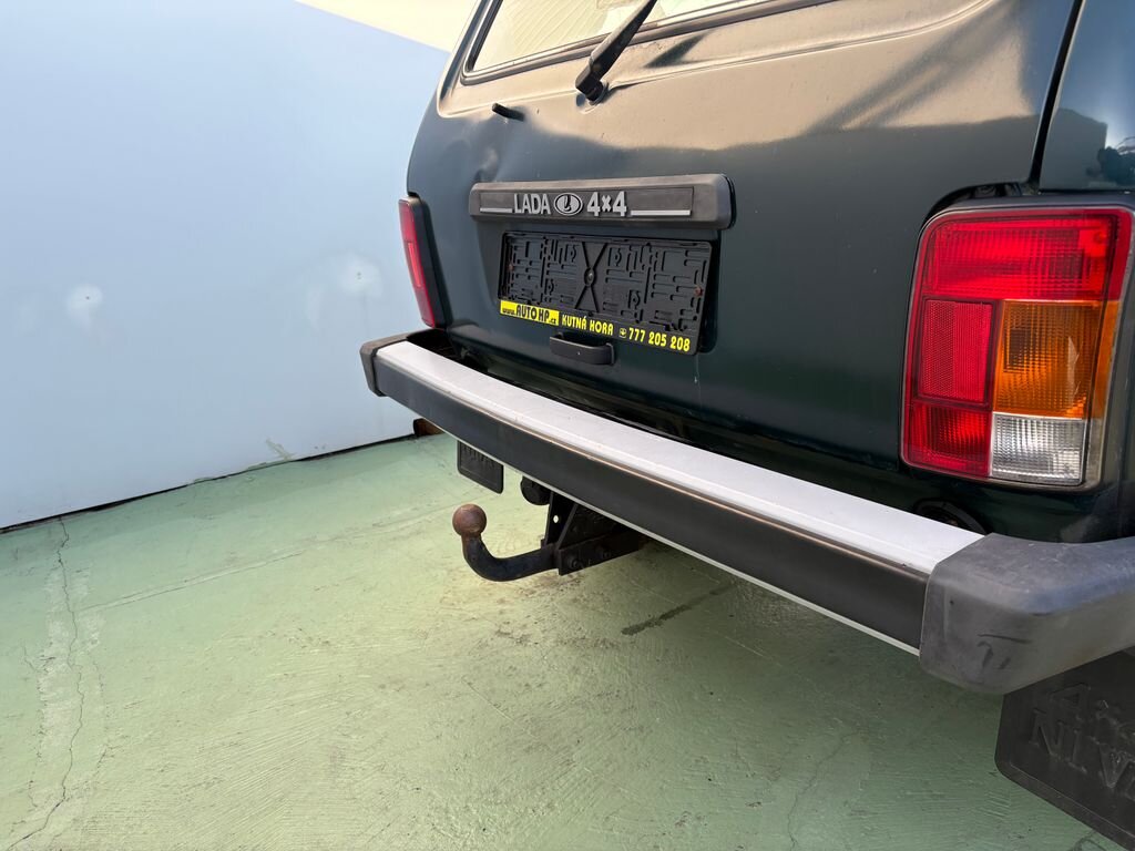 Lada Niva SUV 1,7 l 61 kw