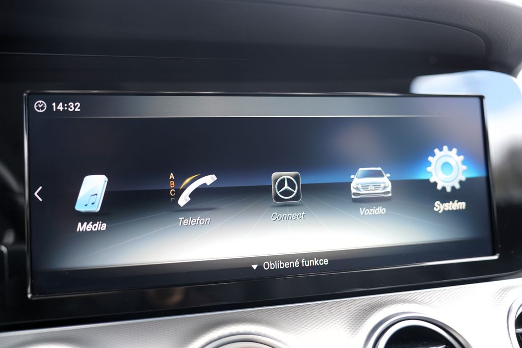 Mercedes-Benz Třídy E