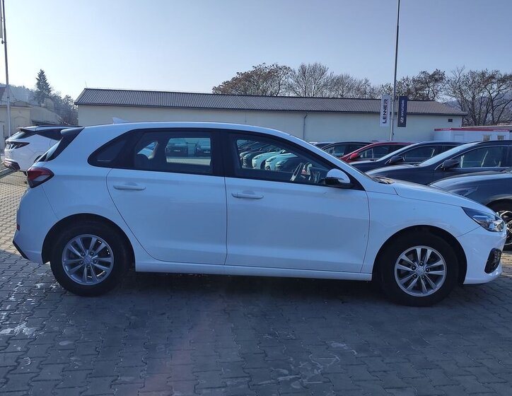 Hyundai i30 Hatchback 1,5 l 81 kw