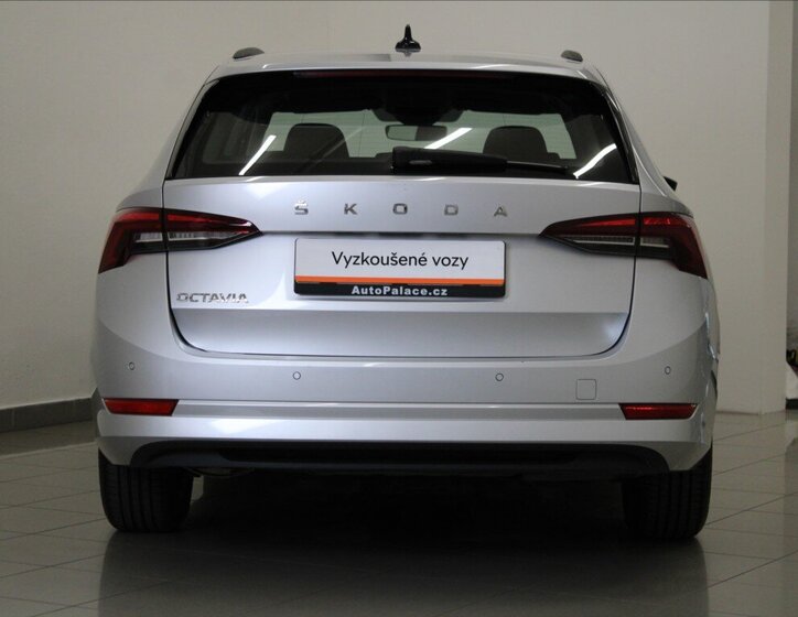 Škoda Octavia Kombi 2,0 l 85 kw