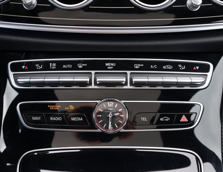 Mercedes-Benz Třídy E 38