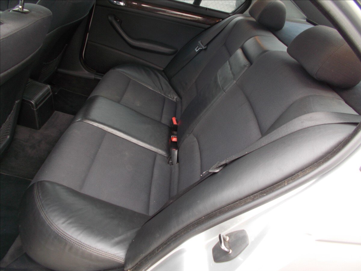 BMW Řada 3 Liftback 2,5 l 125 kw