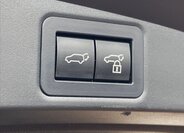 Toyota Corolla Kombi 2,0 l 112 kw