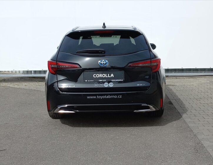 Toyota Corolla Kombi 2,0 l 98 kw