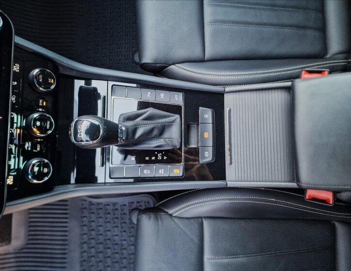 Škoda Superb Kombi 2,0 l 147 kw