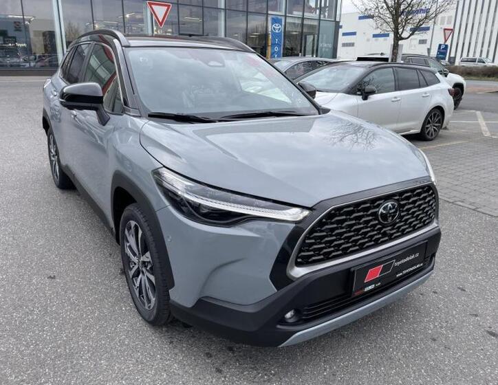 Toyota Corolla Cross 2