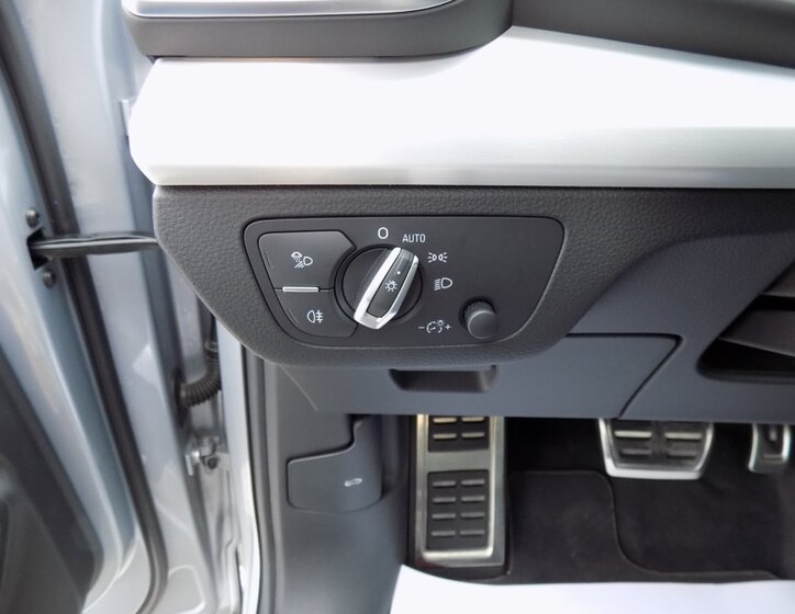 Audi Q5 SUV 2,0 l 140 kw