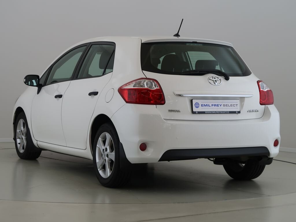 Toyota Auris Hatchback 1,6 l 97 kw