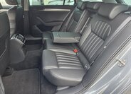 Škoda Superb 9