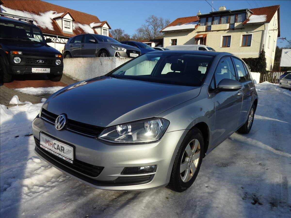 Volkswagen Golf Kombi 1,2 l 77 kw