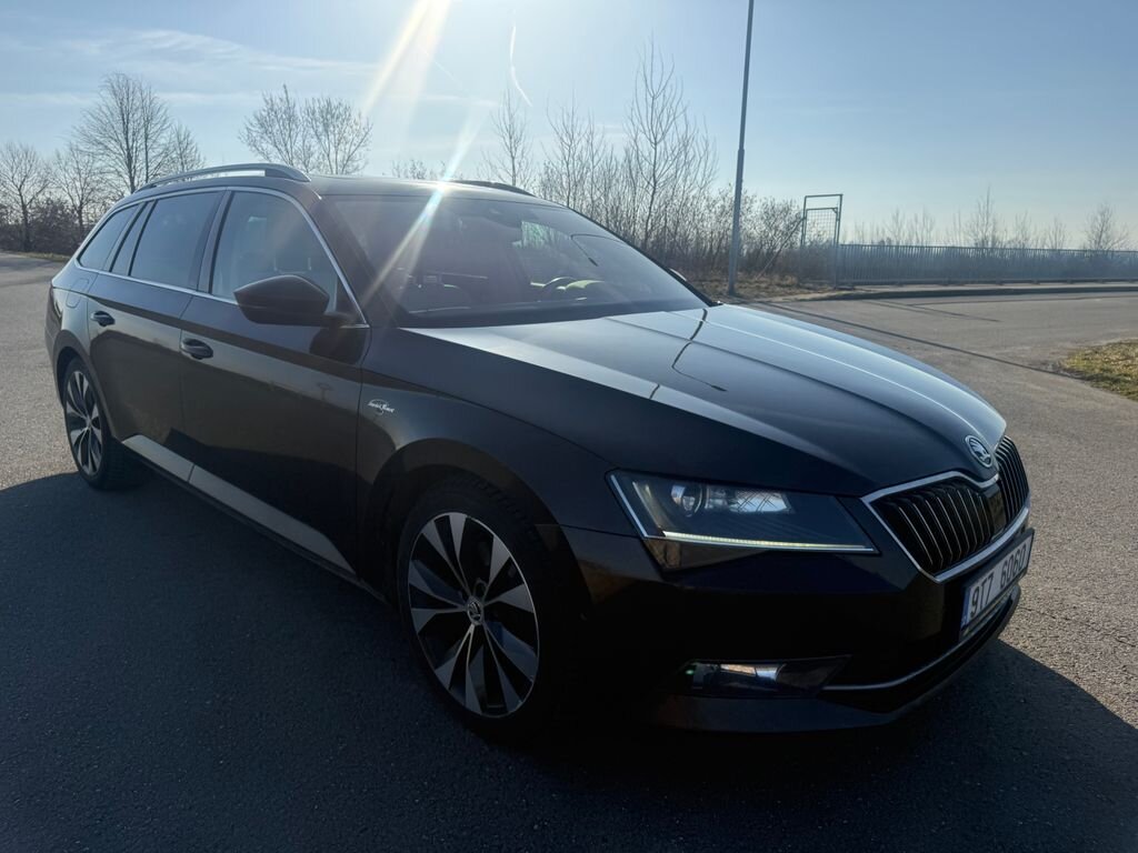 Škoda Superb Kombi 2,0 l 140 kw