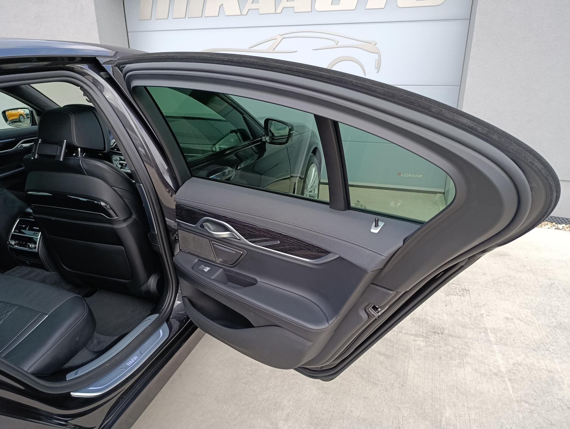 BMW Řada 7 Ostatní 3,0 l 250 kw