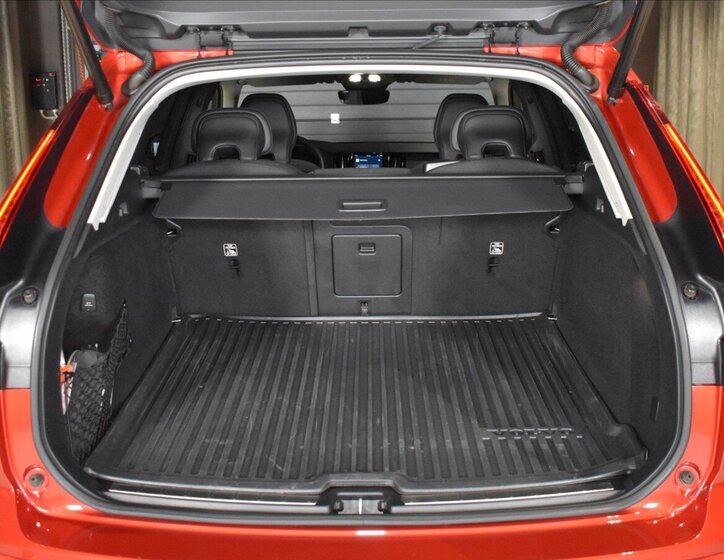 Volvo XC60 SUV 2,0 l 145 kw