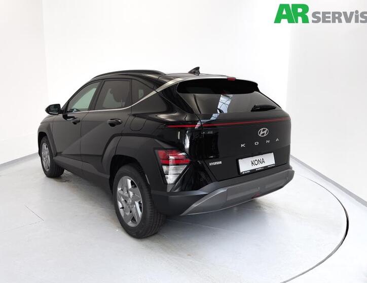 Hyundai Kona 3