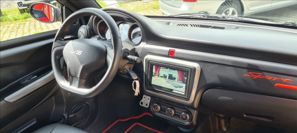 Ligier JS 50 L Hatchback 478,0 6 kw