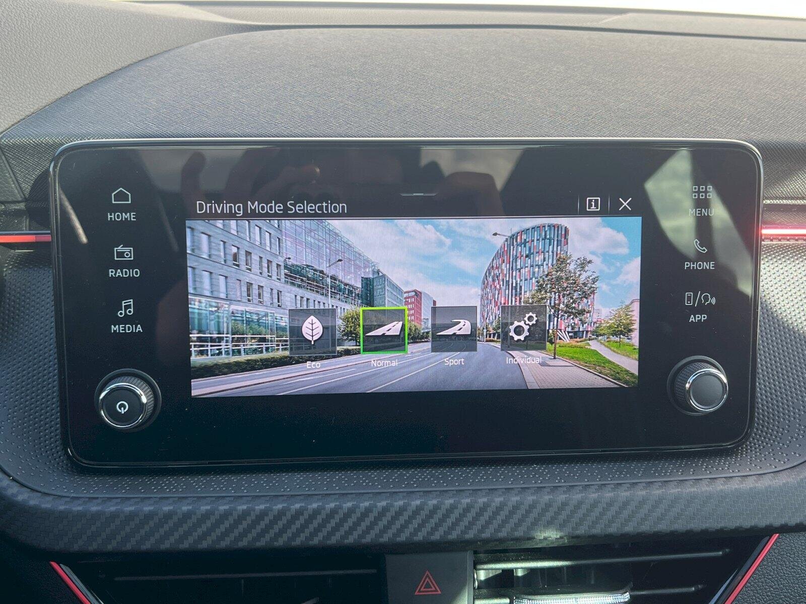 Škoda Scala Hatchback 1,5 l 110 kw