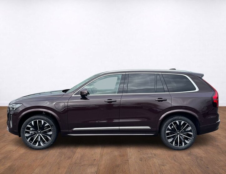 Volvo XC90 SUV / Terénní 2,0 l 335 kw